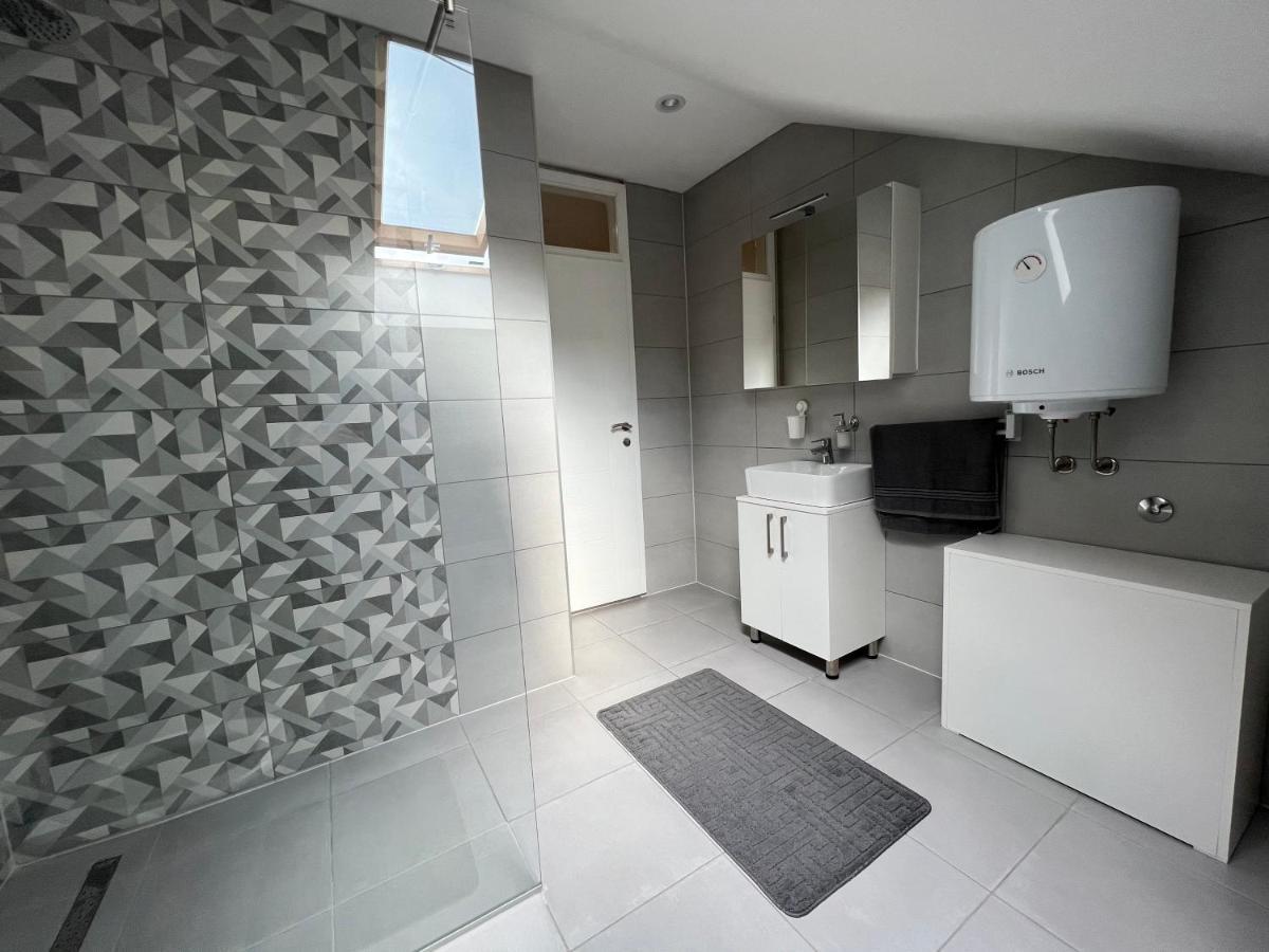 Ilidza Blue Nest Apartment ซาราเยโว ภายนอก รูปภาพ